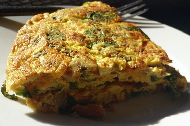 Green Pepper and Cheese Omelette Recipe