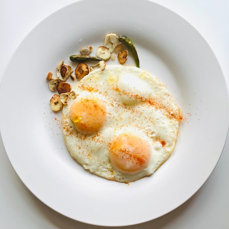 Eggs Recipe - Garlic Fried Eggs